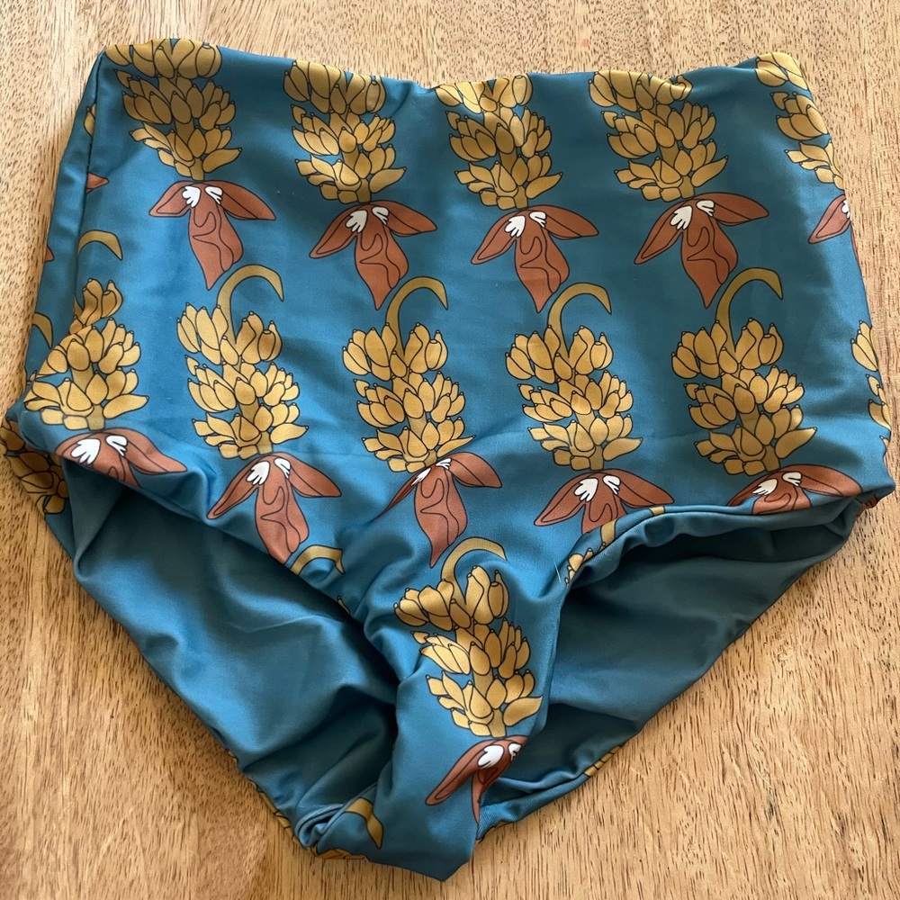 Of one sea keiki bottom